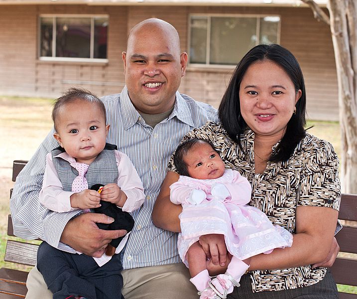 Picture of the Viduya Family